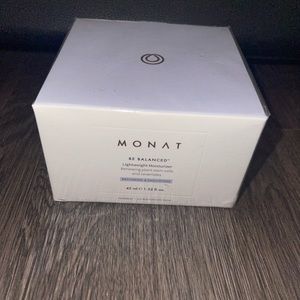 Monat Be Balanced Moisturizer